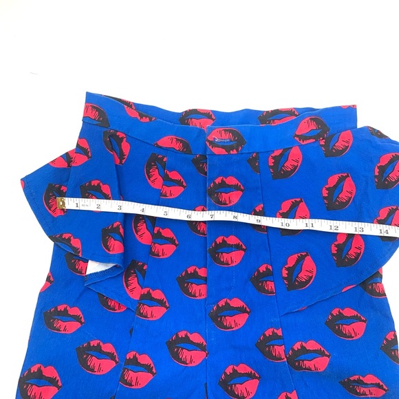 Nasty Gal trousers, made in Los Angeles, Size S, in royal blue with red lips - Picture 4 of 6